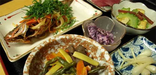 民宿かまどま荘　＜西表島＞