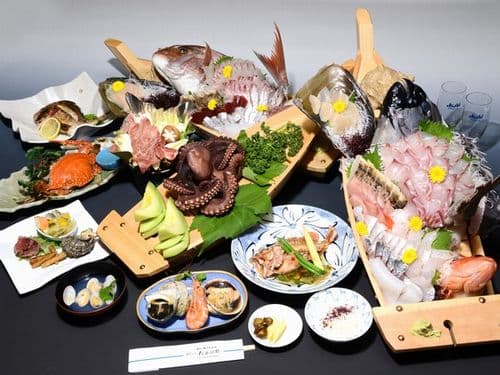 伊良湖岬地魚の宿　たかのや