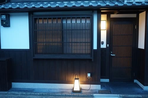 洛龍菴　一条かりん　＾