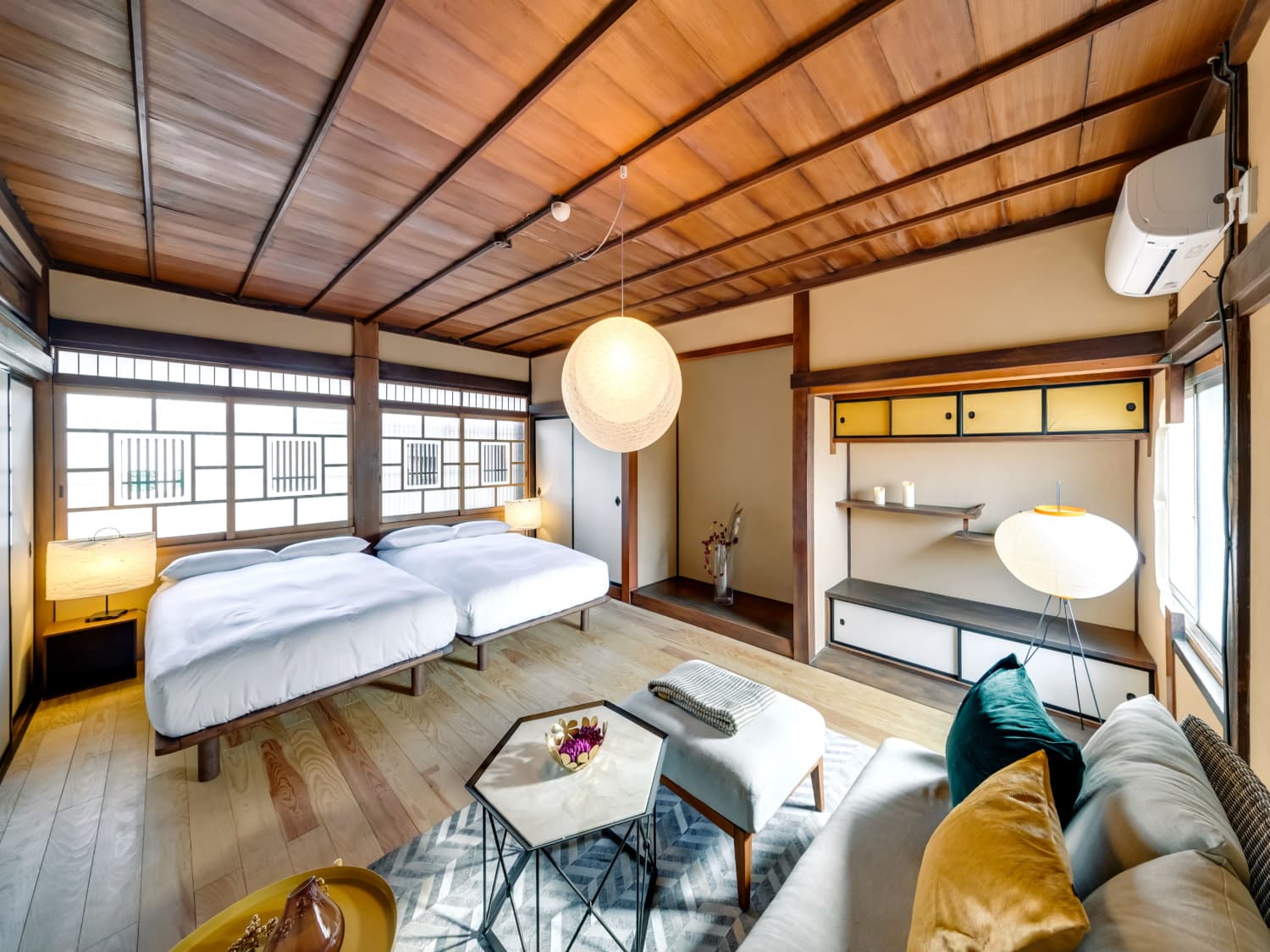 ＮＩＰＰＯＮＩＡ　ＨＯＴＥＬ　伊賀上野　城下町