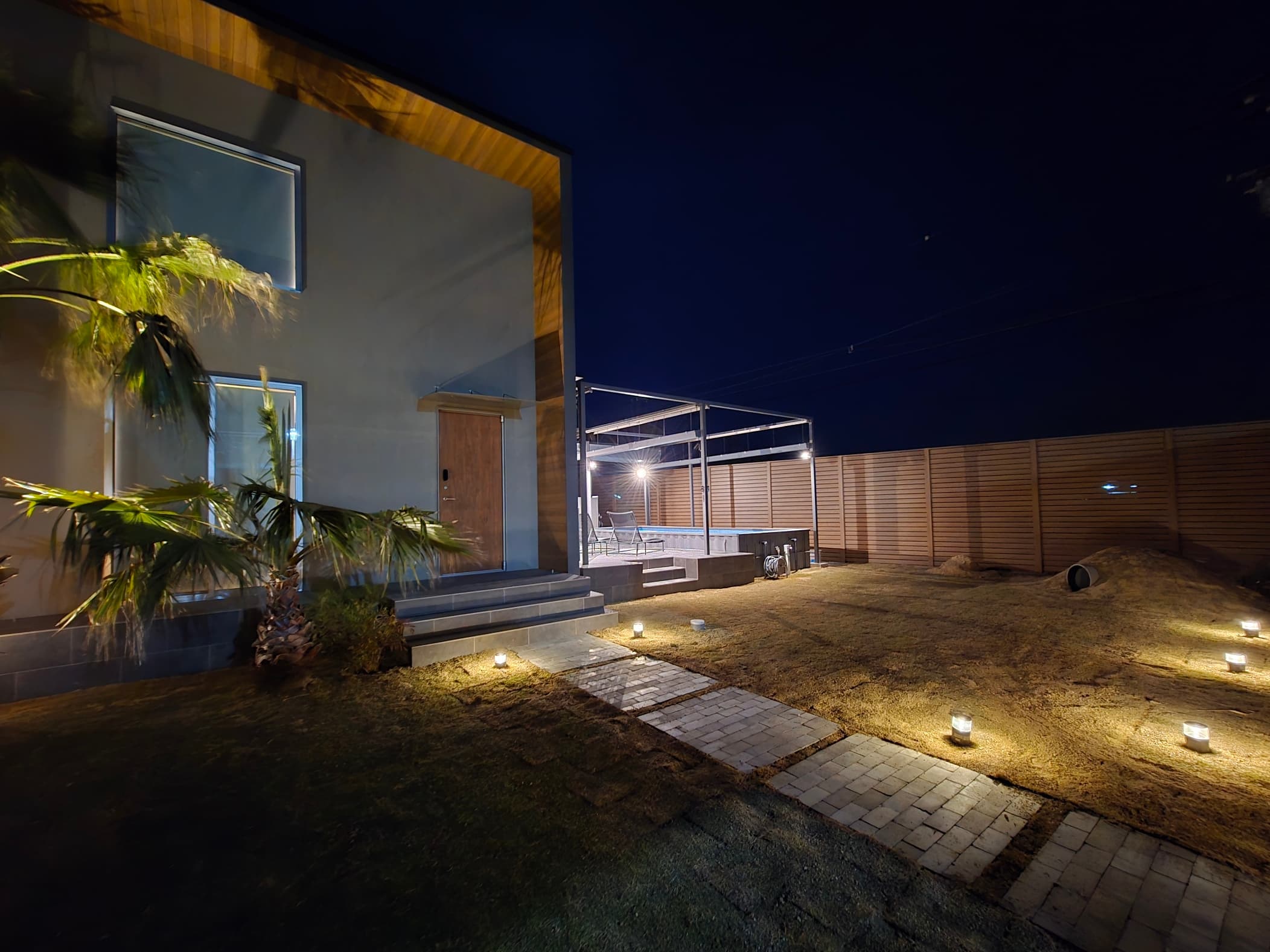 ＴＩＺ　ＲＥＳＥＲＶＥ　ＥＪＩＲＩ＜淡路島＞