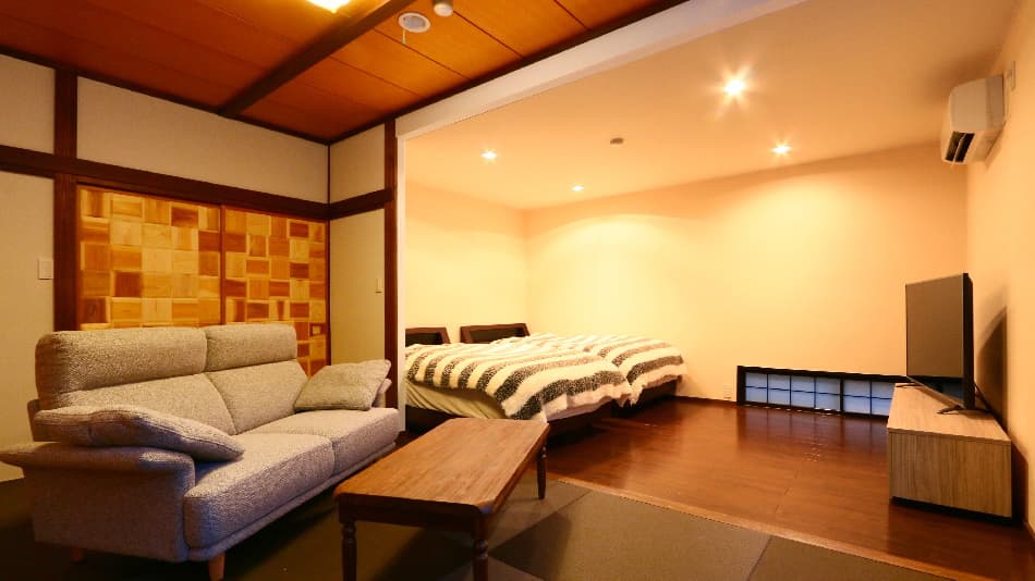 Amis Droles アミ・ドローラ<LIBERTY RESORT>