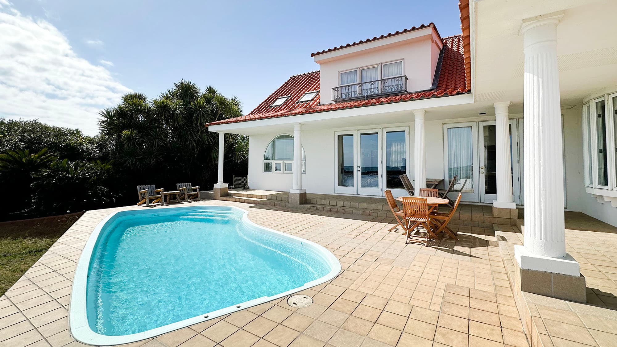 Beach Resort 〜CHIKURA〜