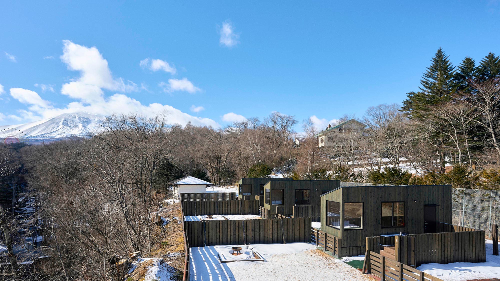 YADOKARI VILLAGE 北軽井沢