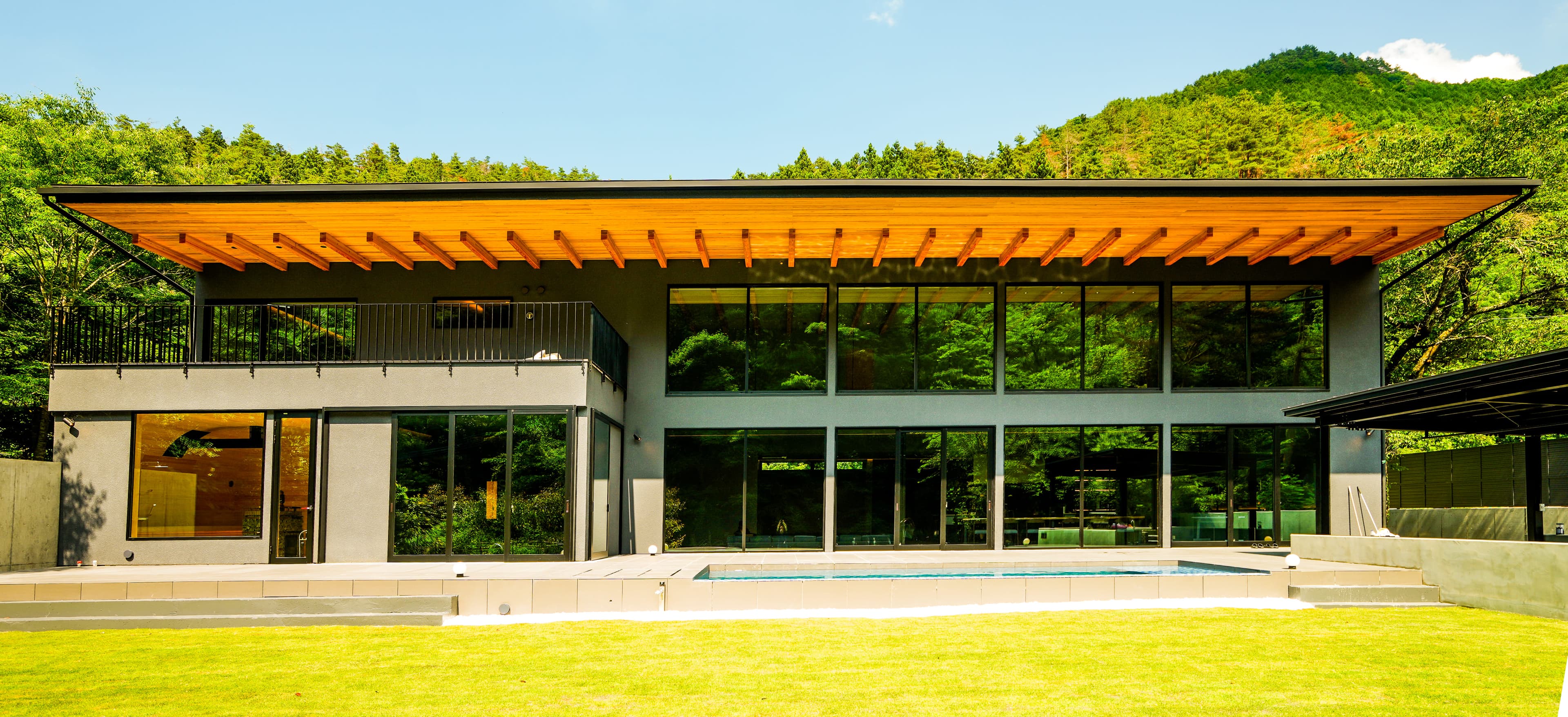 郷音-G.O.A.T.- The Summit Club