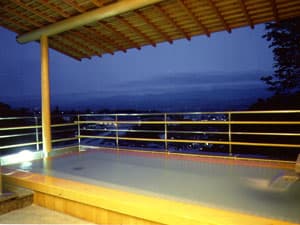 天空の城 三宜亭本館