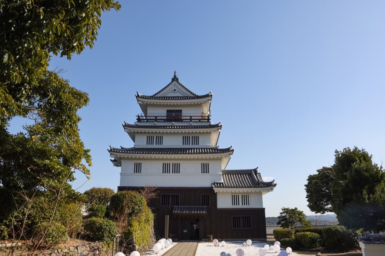 平戸城