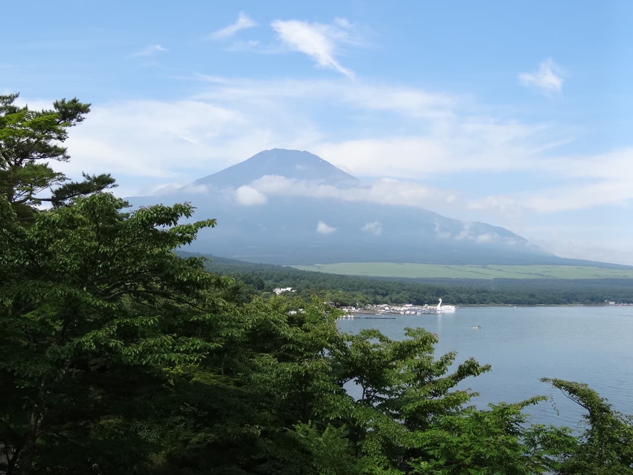 旭日丘湖畔緑地公園
